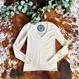Creme Banjo & Matilda Creme/ Off White Long Sleeve V Neck Cashmere Sweater